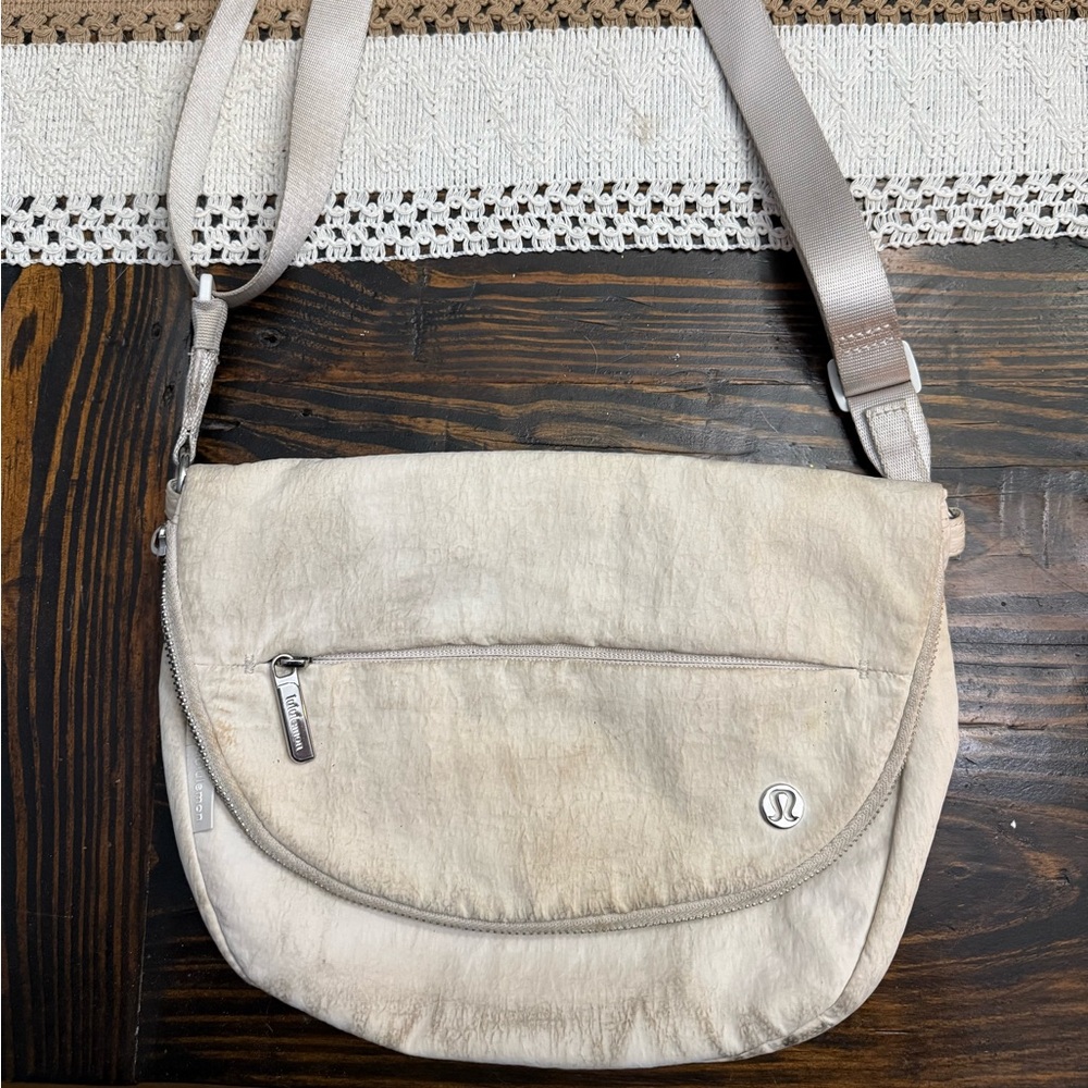 lululemon Allnight Festival Bag 5L